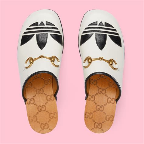 Women's Gucci Clogs .